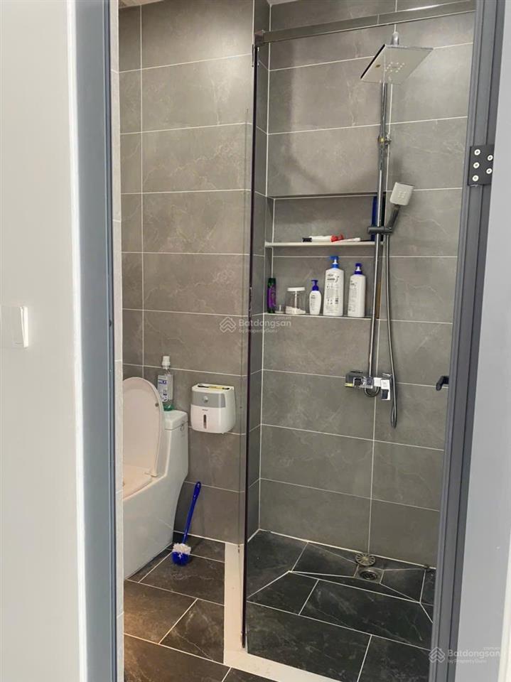 Cho thuê căn hộ dịch vụ khu dân cư 6b intresco, phòng mới tinh, toilet riêng, full nội thất