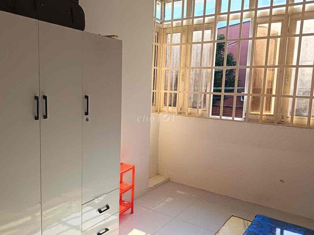 Cho thuê phòng Đường Xô Viết Nghệ Tĩnh,Phường 25. Quận Bình Thạnh