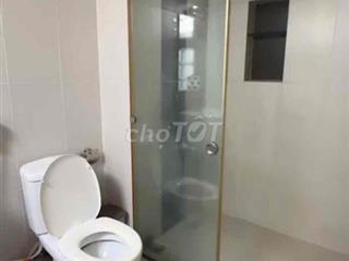 Cho thuê phòng có ban công. Đường Nhiêu Tứ.P7. Q. Phú Nhuận