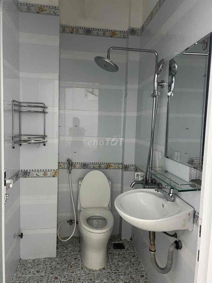 Cho thuê phòng mặt tiền Đường 6C. Phường Phước Bình.Quận 9
