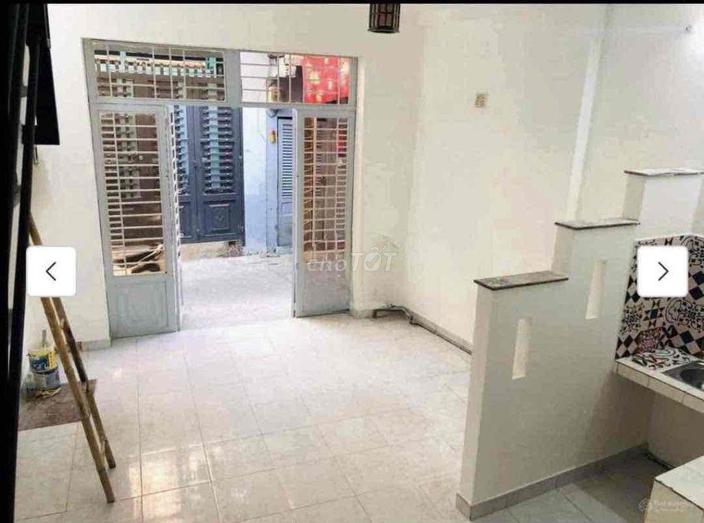 Cho thuê nhà nguyên căn.Đường Lạc Long Quân,Phường 10.Quận Tân Bình