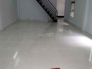Cho thuê nhà nguyên căn. Đường Lạc Long Quân. Phường 8. Quận Tân Bỉnh