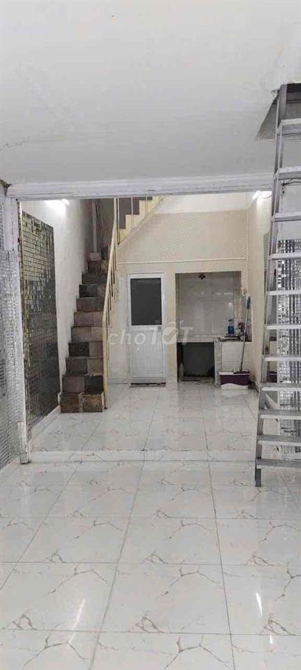 Nhà Mặt Tiền Kinh Doanh. Trần Văn Đang, Phường 11 . Quận 3