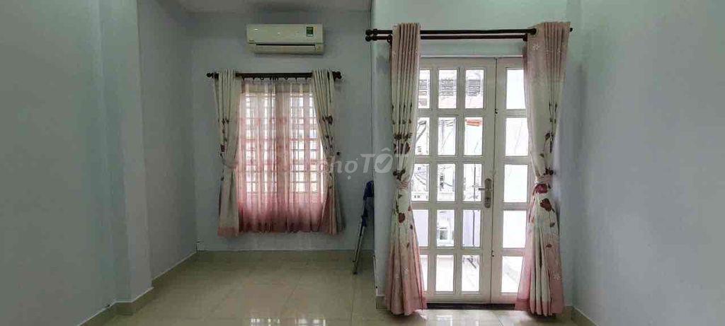 Cho thuê nhà nguyên căn. Đường Nguyễn Hữu Cảnh.Phường 22. Q. BìnhThanh