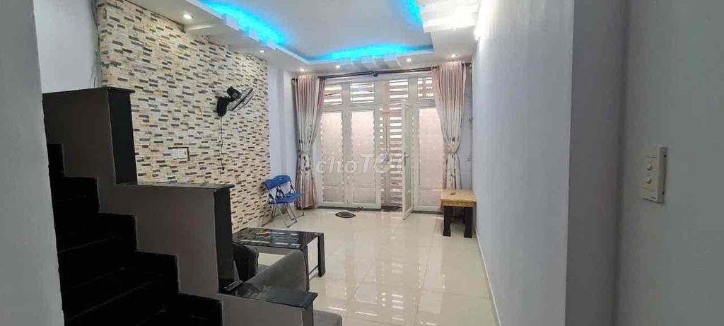 Cho thuê nhà nguyên căn. Đường Nguyễn Hữu Cảnh.Phường 22. Q. BìnhThanh