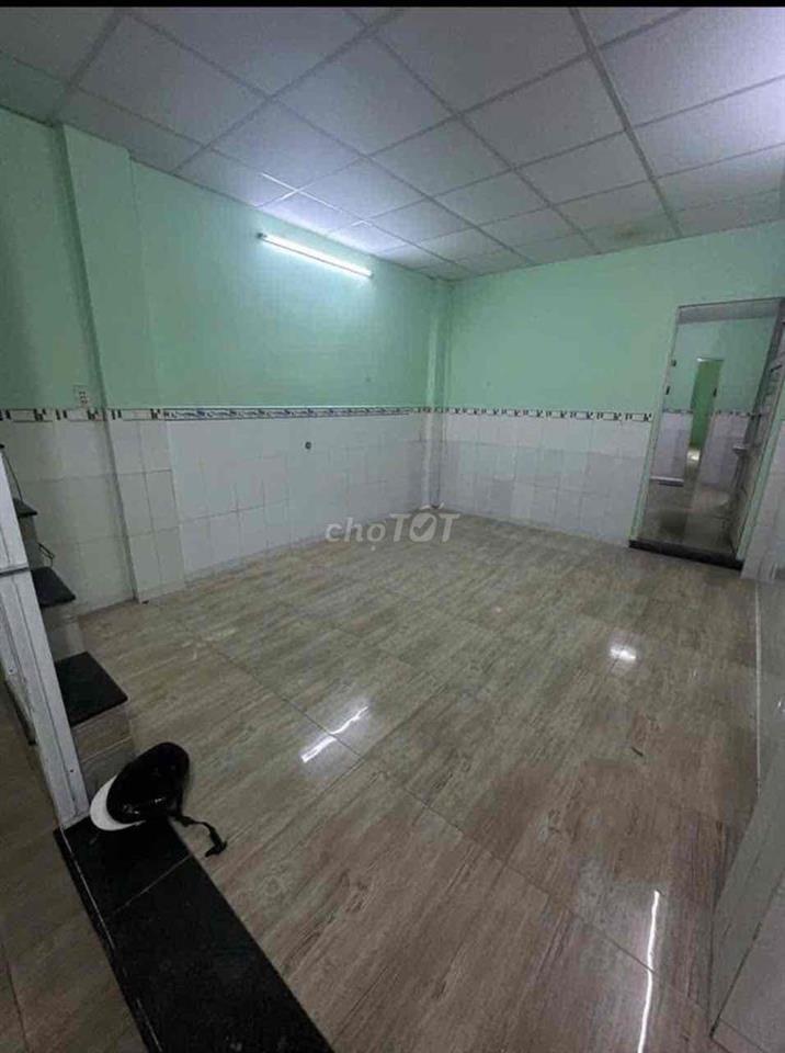 Cho thuê nhà nguyên căn. Đường Vĩnh Viễn, Phường 4. Quận 10