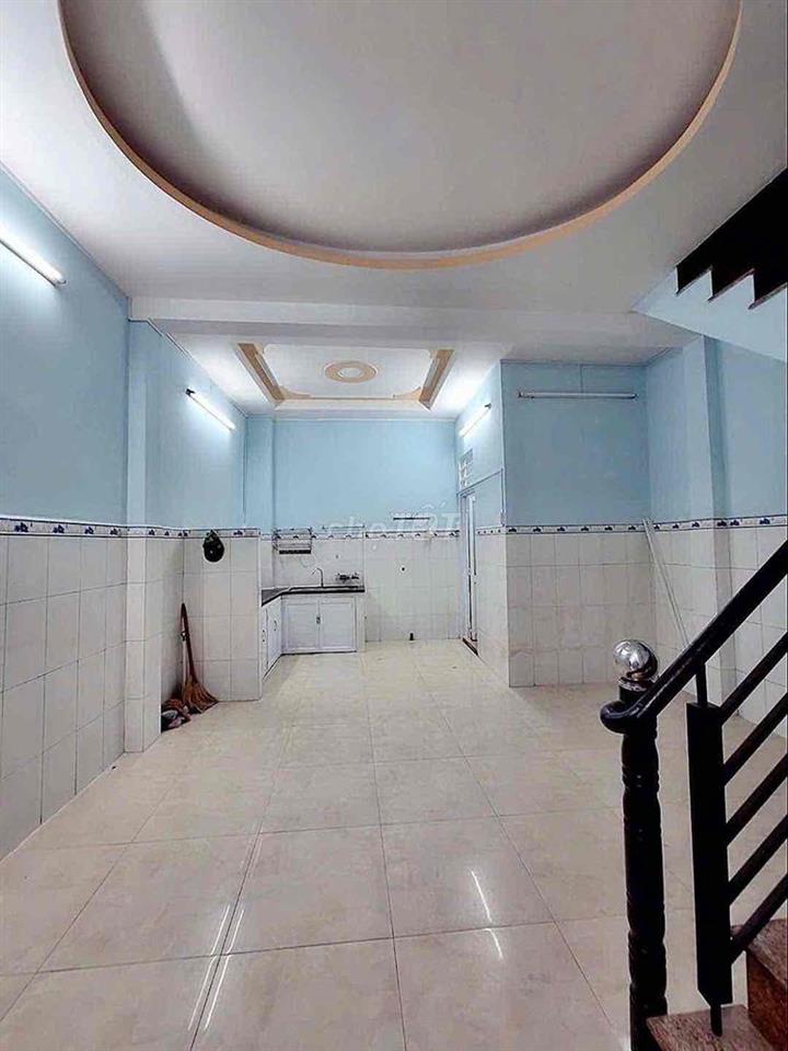 Nhà-NC- 2PN-2WC-Gia-10,5Tr-TL- Nguyễn Văn Cừ-P1-Quận 5