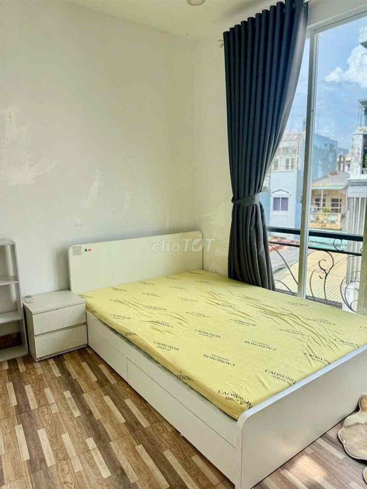 Cho thuê nhà nguyên căn. Đường Vũ Huy Tấn, Phường 3. Quận Bình Thạnh