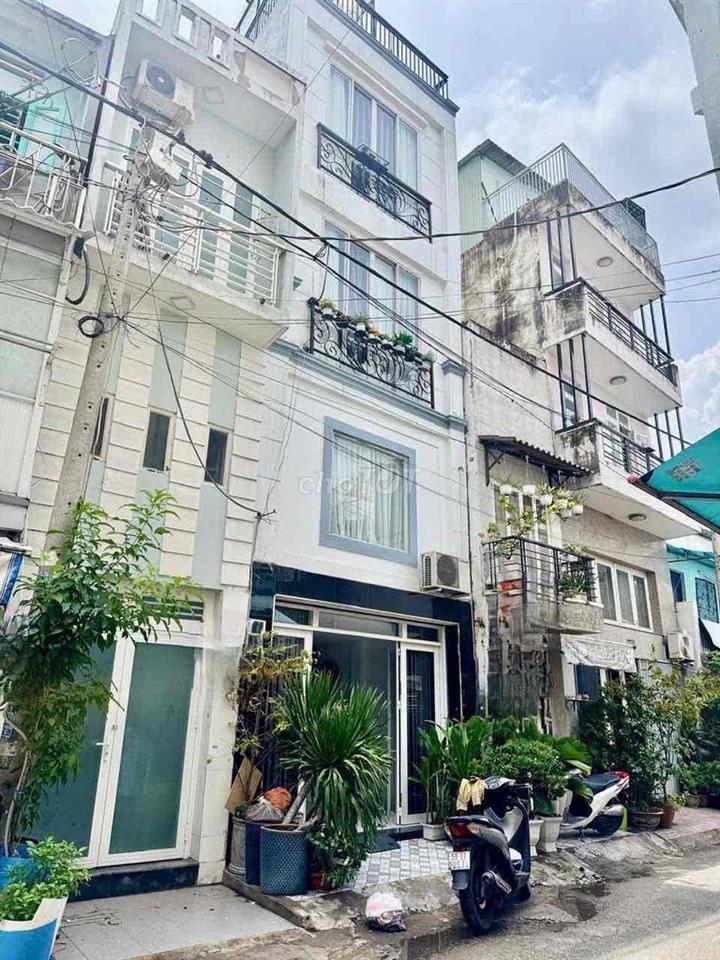 Cho thuê nhà nguyên căn. Đường Vũ Huy Tấn, Phường 3. Quận Bình Thạnh