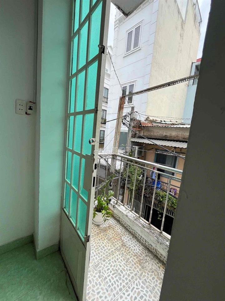 Cho thuê phòng Có Ban Công+ Gác. Lê Trực.P7.Q. Bình Thạnh