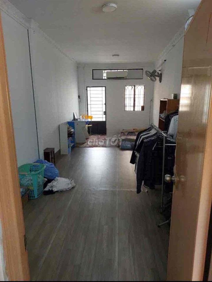 Nhà mặt tiền kinh doanh. Đường Tân Trang.P9.Q. Tân Bình