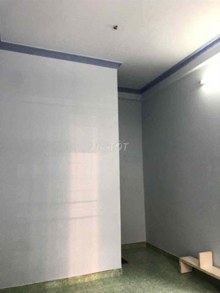 Nhà Mặt Tiền Đường. Nguyễn Thanh Tuyền, P2. Q. Tân Bình