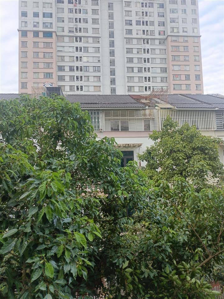 Cho thuê nhà liền kề mới tinh đẹp full đồ với không gian rộng rãi full tiện ích mà giá chỉ 16tr rẻ