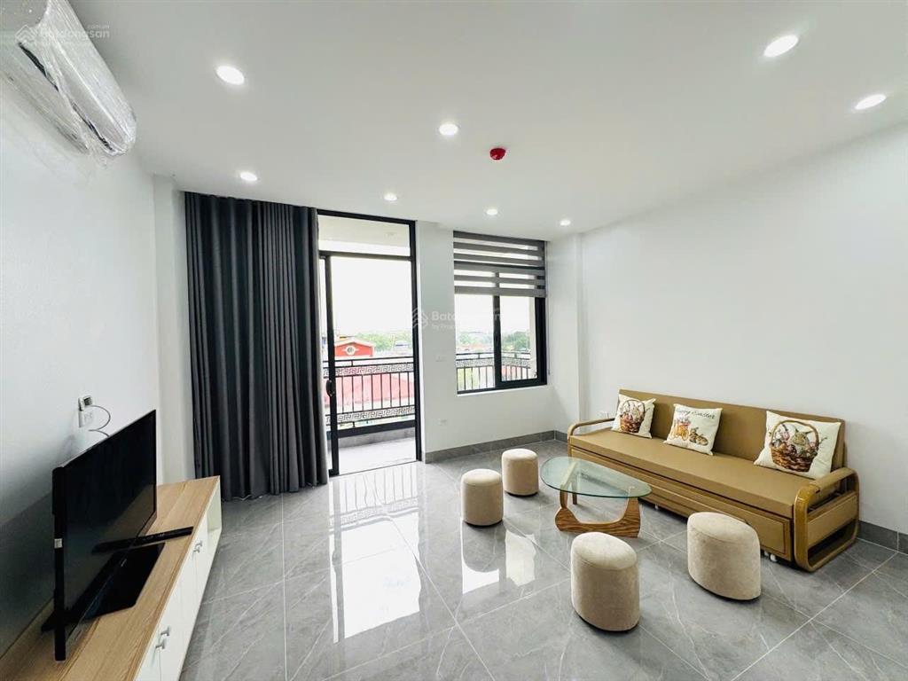 Không chê vào đâu được, quá đẹp, rộng rãi cho thuê căn hộ chỉ 3 phút ra ga cầu diễn thuận tiện