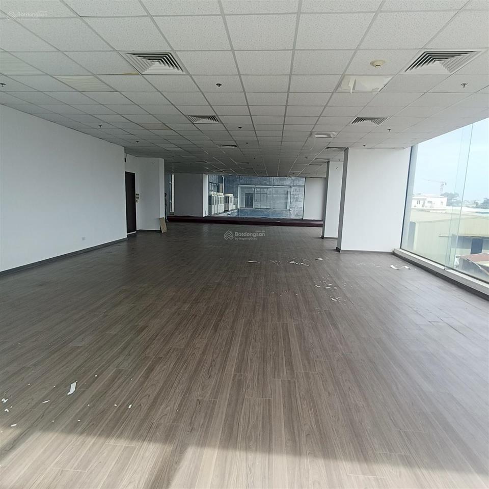 Coma6 đường 70 cho thuê văn phòng giá rẻ, diện tích 80m2 thuận tiện đủ bề
