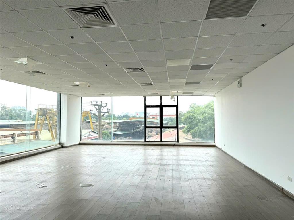 Coma6 đường 70 cho thuê văn phòng giá rẻ, diện tích 80m2 thuận tiện đủ bề