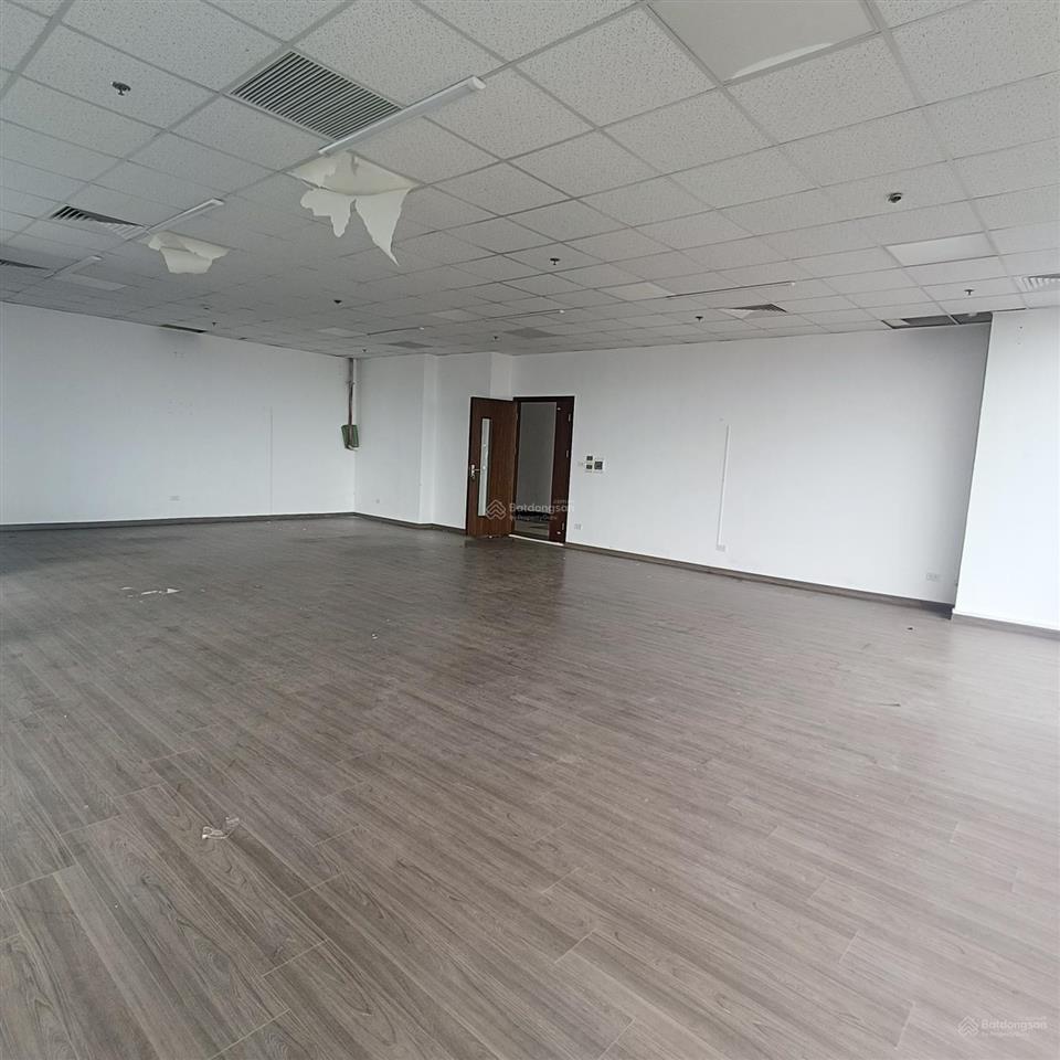 Coma6 đường 70 cho thuê văn phòng giá rẻ, diện tích 80m2 thuận tiện đủ bề