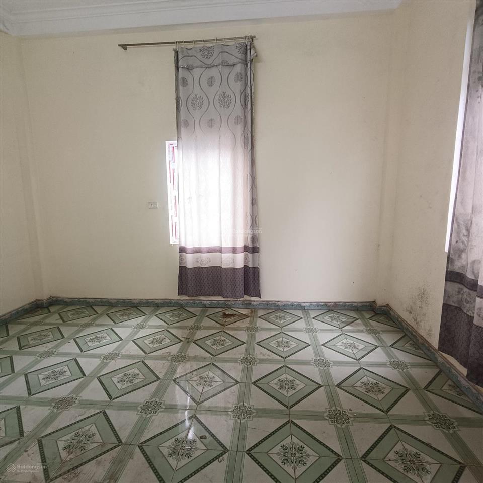 Cho thuê nhà nguyên căn 75m* 4tầng rộng thênh thang tiện ích đủ bề giá chỉ 11tr5 còn bớt