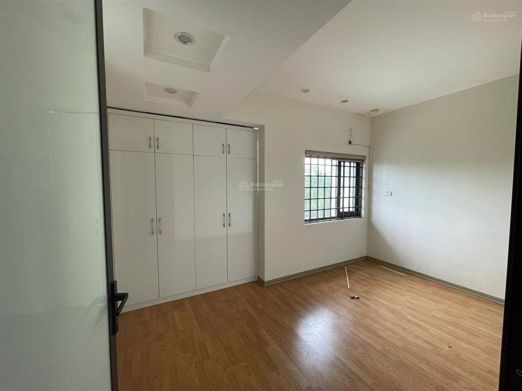 Xuân phương cho thuê biệt thự giá rẻ quá khách ơi 170m*4 tầng, view vườn hoa, hồ nước giá chỉ 24tr