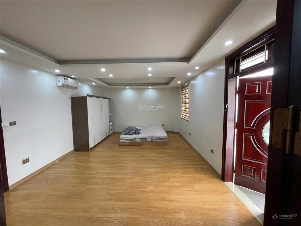 Xuân phương cho thuê biệt thự giá rẻ quá khách ơi 170m*4 tầng, view vườn hoa, hồ nước giá chỉ 24tr