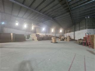 Cho thuê 1600m2 kho xưởng, xe container đỗ cửa tại phú nghĩa, hà nội