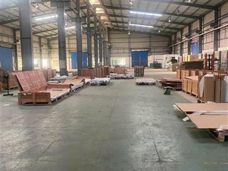 Cho thuê 2000m2 cụm cn phú nghĩa, chương mỹ, chỉ cho thuê làm kho, không cho sản xuất
