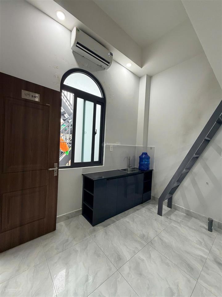 Cho thuê phòng trọ đẹp xuất sắc tại 455, lê văn việt, 4,6 triệu, 25m2