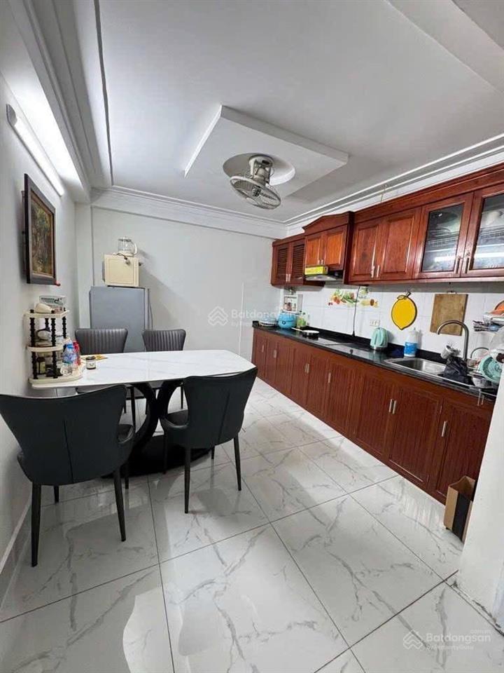 Bán nhà riêng tại bùi xương trạch, 6 tỷ, 33m2, 4pn, 3wc, 4 tầng