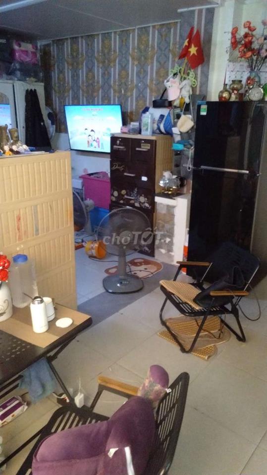 Cho thuê lại nhà kèm mặt bằng