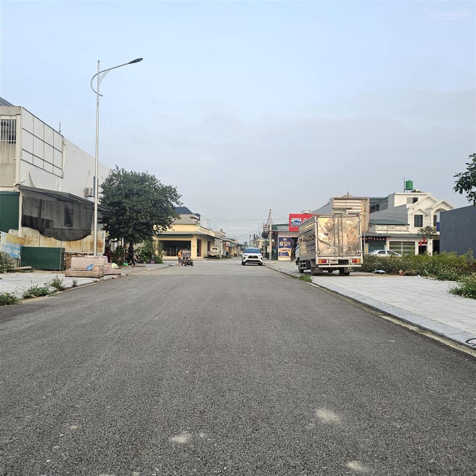 Bán lô đầu ve dt130m2 tại khu chợ rọc, hoằng châu, hoằng hóa, thanh hóa