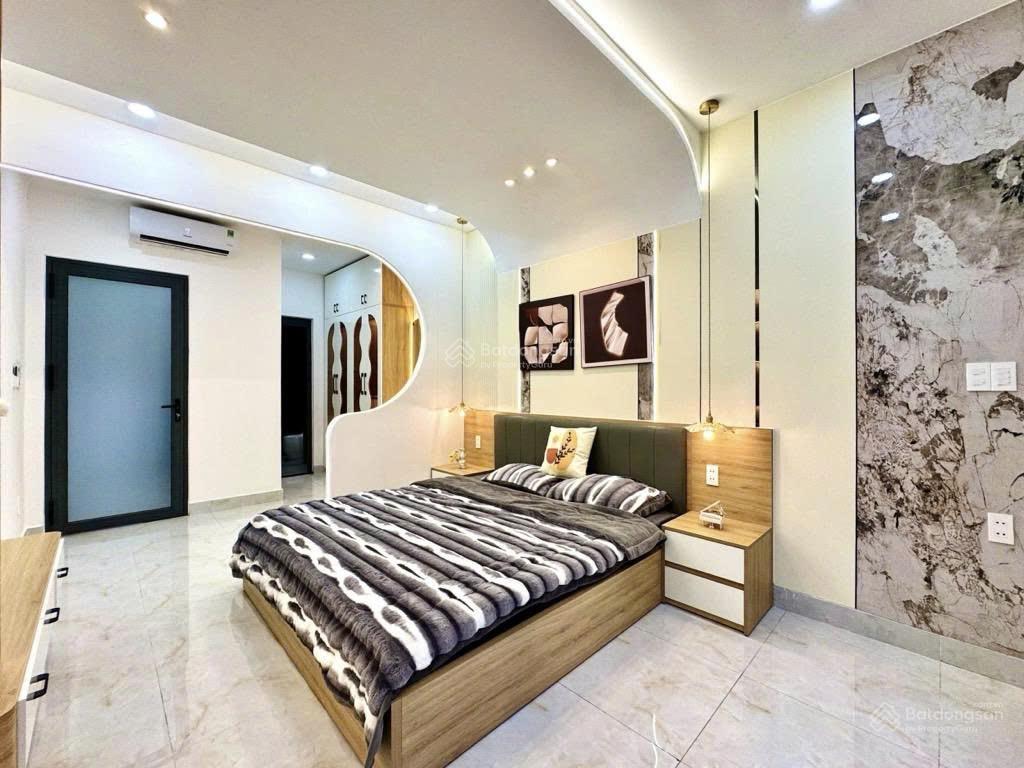 Siêu phẩm mặt tiền phạm văn đồng  gò vấp | 5 tầng btct | full nội thất | 60m²