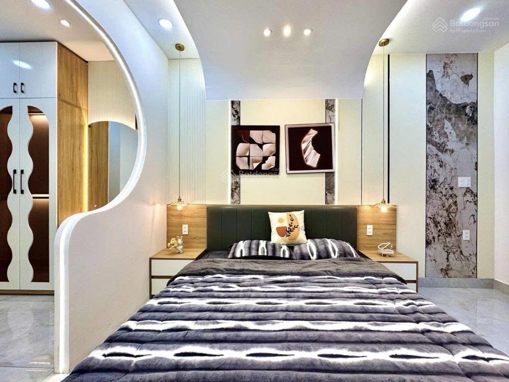 Siêu phẩm mặt tiền phạm văn đồng  gò vấp | 5 tầng btct | full nội thất | 60m²