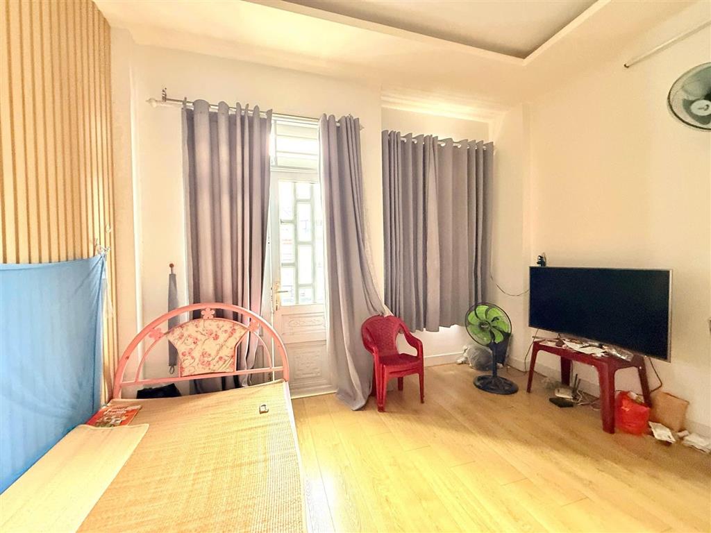 NHÀ ĐẸP Q12 – 4PN – SỔ VUÔNG A4 – HOÀN CÔNG ĐỦ – CHỐT NHANH GIÁ TỐT