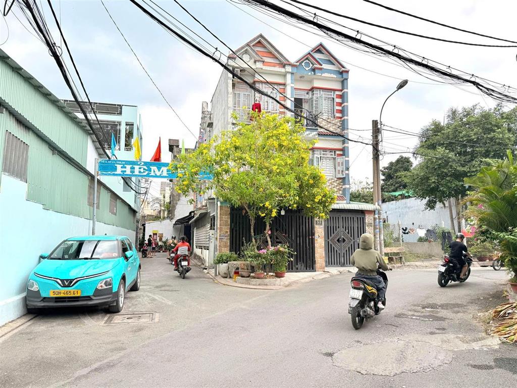 NHÀ ĐẸP Q12 – 4PN – SỔ VUÔNG A4 – HOÀN CÔNG ĐỦ – CHỐT NHANH GIÁ TỐT