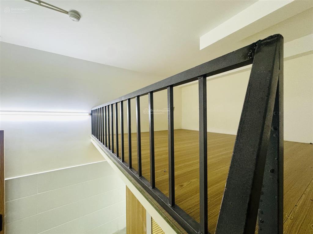 Khai trương duplex cho sinh viên khu công viên phần mềm quang trung, sẵn nội thất cơ bản. mới 100%