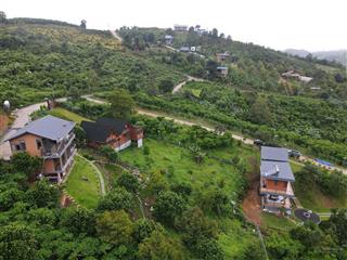 Aman cloud mua nghỉ dưỡng hay mua một khối bê tông san phẳng trọc lóc giữa đồi?