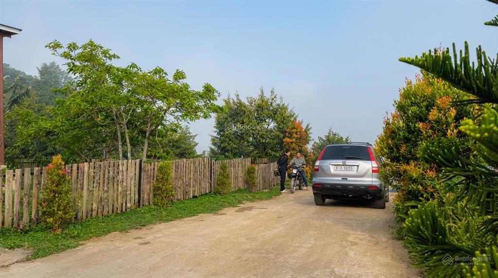 Đất bảo lâm 1.368m2, suối tự nhiên bao quanh  đường 8mthích hợp làm nhà vườn  đầu tư 0903 747 ***