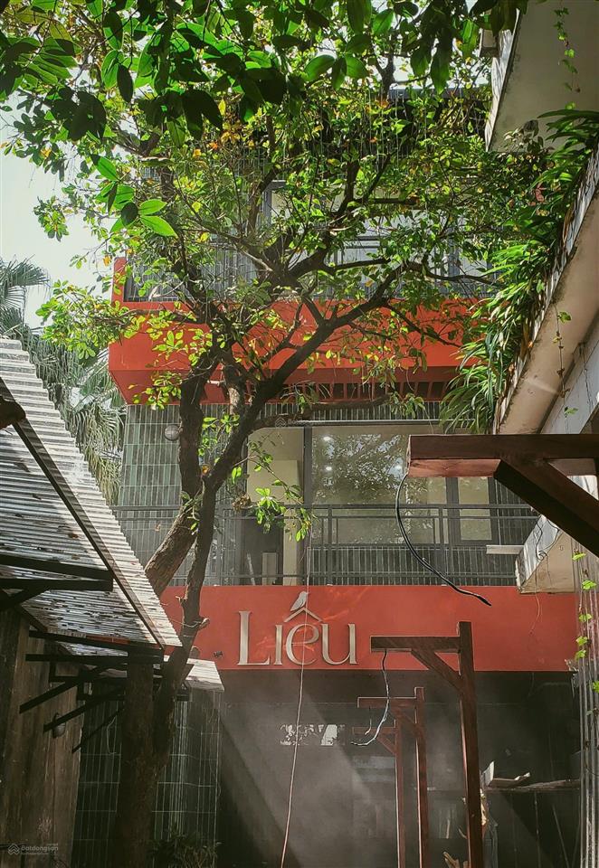 Bán rẻ 280m2 mặt tiền trung tâm hải châu đang kinh doanh ~100 triệu/tháng 18 tỷ (thương lượng)