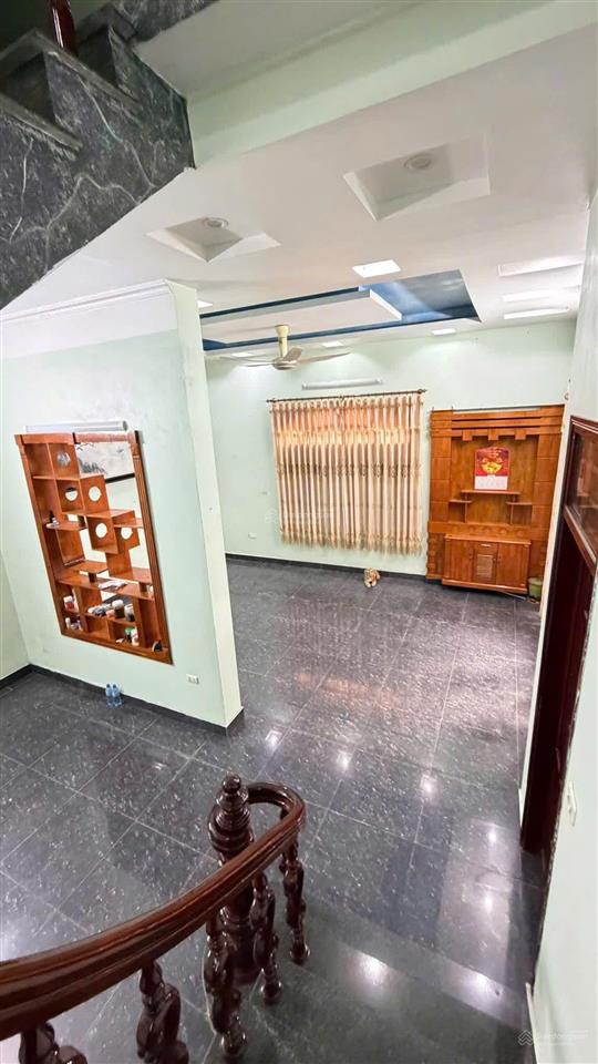 Căn nhà đặc biệt dành cho người thích không gian rộng 268m2 đất, có sẵn 2 căn nhà