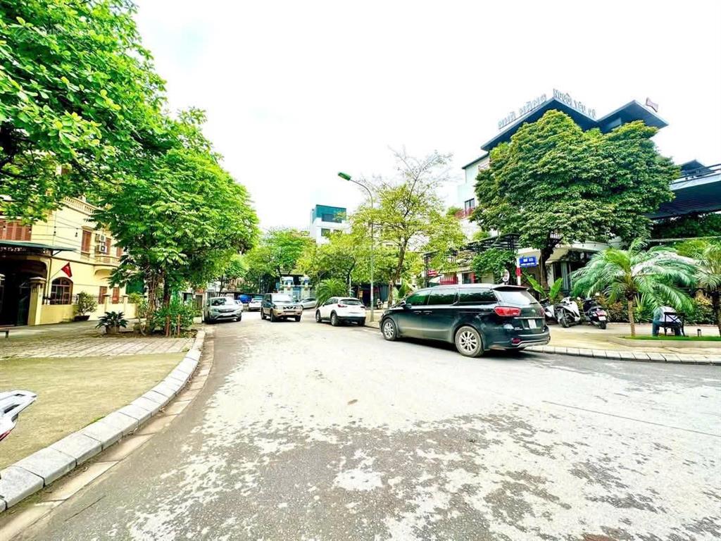 Hiếm, 150m2 đất đỗ nhuận, ô tô, cạnh công viên, chợ dân sinh, xây căn hộ, giấy phép 8 tầng