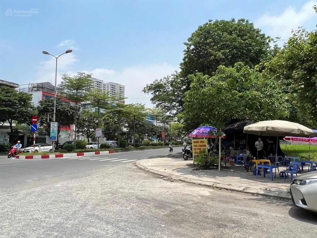 Hiếm, 150m2 đất đỗ nhuận, ô tô, cạnh công viên, chợ dân sinh, xây căn hộ, giấy phép 8 tầng