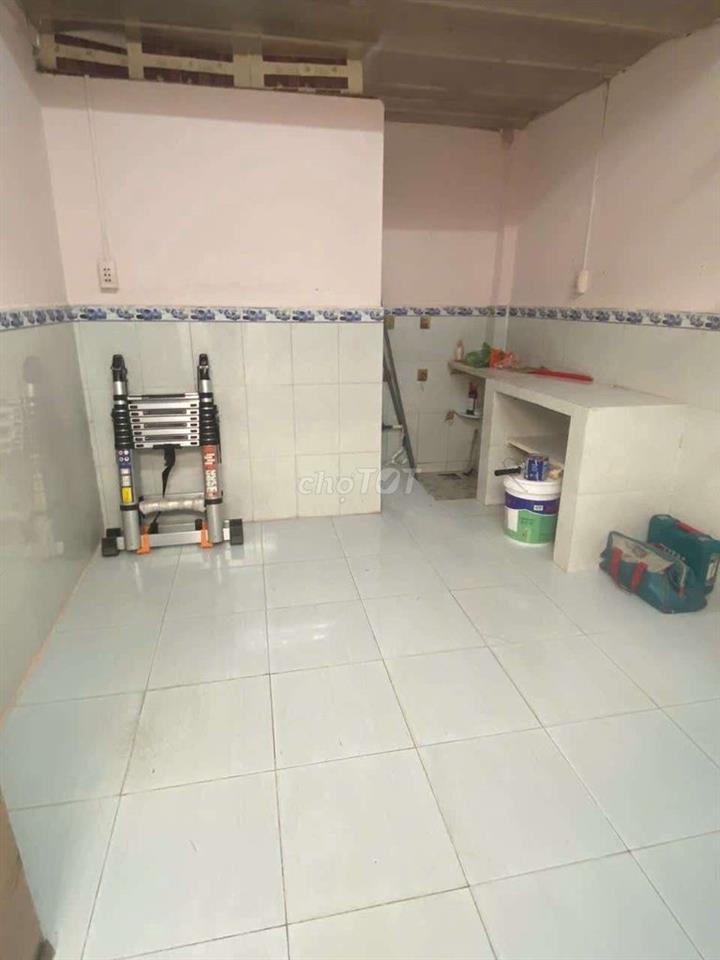 Phòng trọ ở Hương Lộ 2, Quận Bình Tân gần trường tiểu học Bình Trị 1