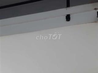 Phòng trọ  giờ tự do lâm thị hố 