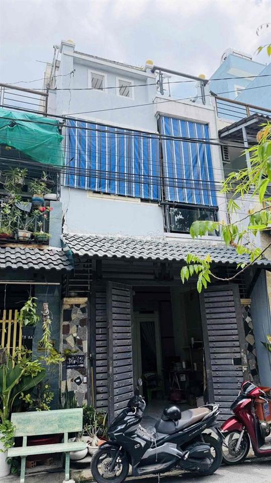 BÁN GẤP NHÀ AN PHÚ ĐÔNG 4x13m, 1 TRỆT 2 LẦU. MT ĐƯỜNG NHỰA GIÁP GÒ VÂP