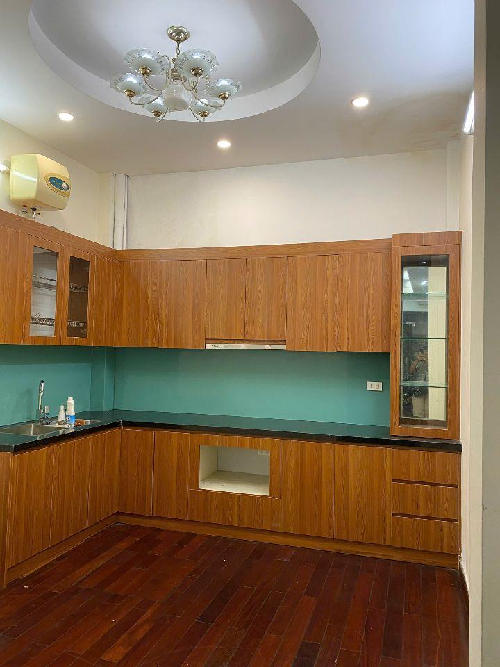 Nhà nguyên căn 3 tầng - Đào Tấn, Ba Đình - 15tr/tháng
