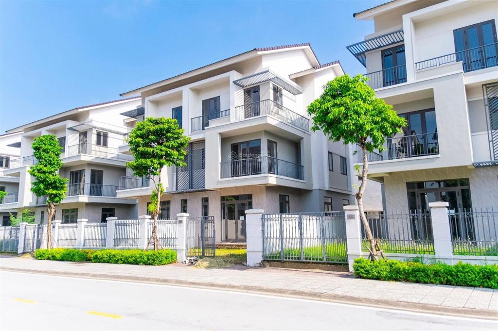 Chính chủ bán biệt thự 180m2 view công viên tại centa riverside.