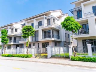 Chính chủ bán biệt thự 180m2 view công viên tại centa riverside.