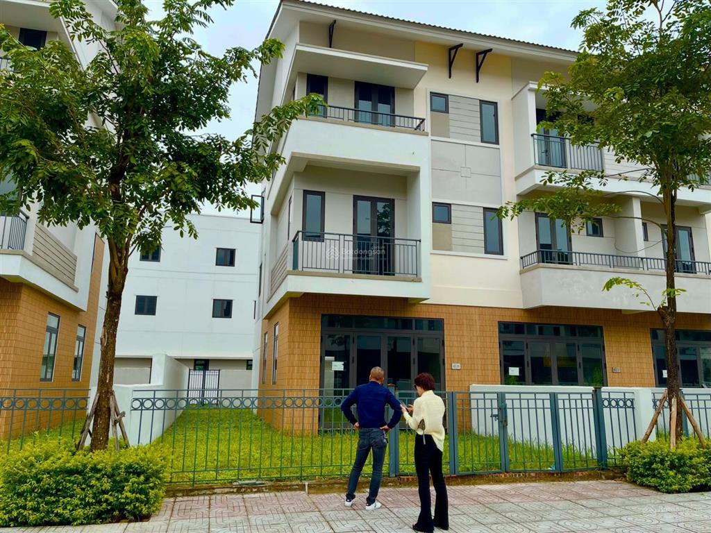 Chính chủ bán căn sh2 diện tích 160m2 tại centa riverside