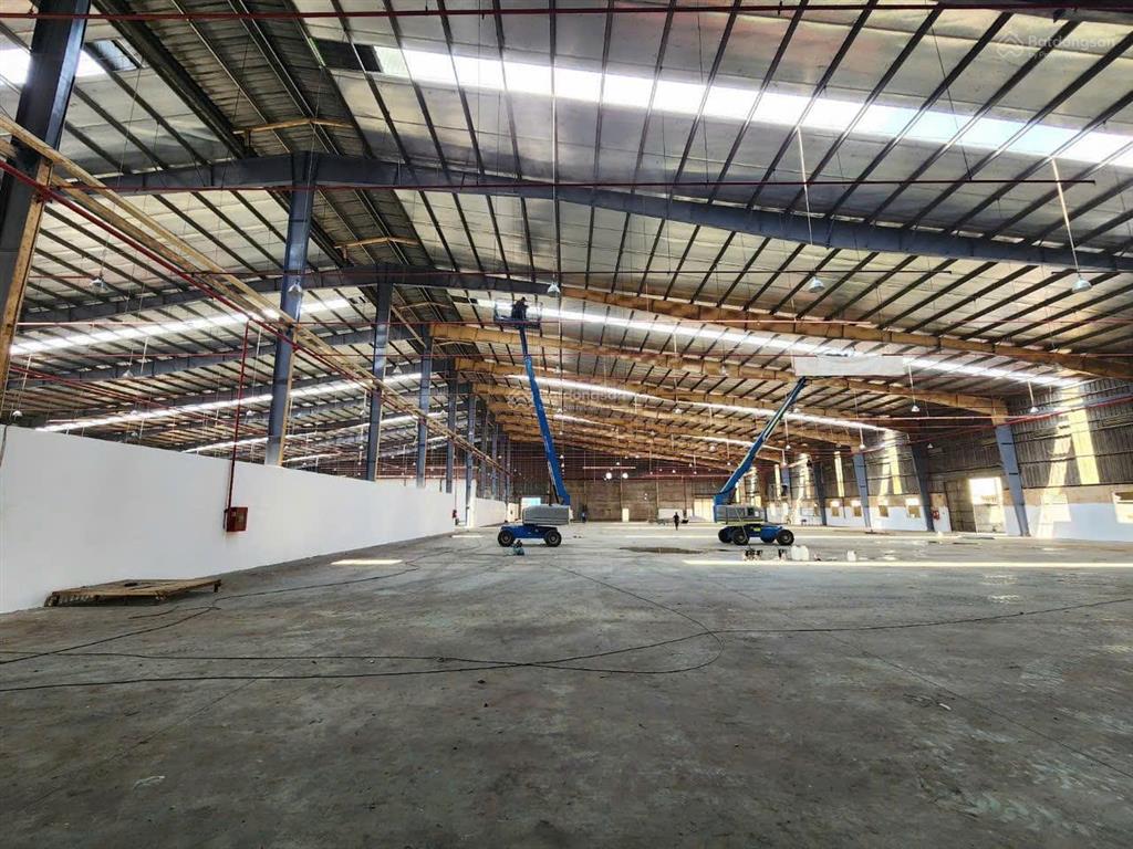 Bán xưởng kcn nam tân uyên  bình dương. bán đất 11.500m2, xưởng 7000m2 giá rẻ