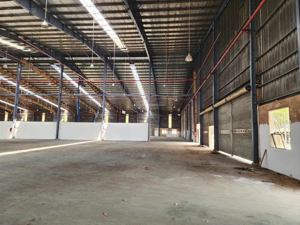 Bán xưởng kcn nam tân uyên  bình dương. bán đất 11.500m2, xưởng 7000m2 giá rẻ